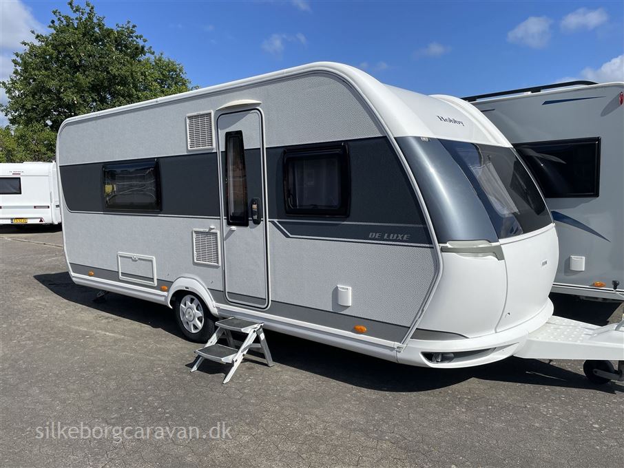 Hobby De Luxe 495 WFB
